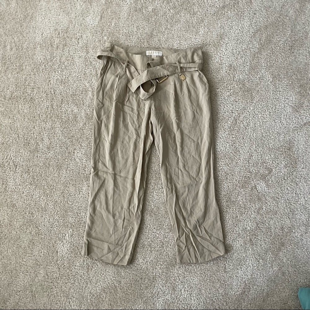 EUC Women’s Michael Michael Kors Cropped Pants!